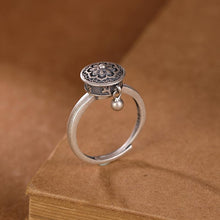 Indlæs billede til gallerivisning Buddhist Tibetan Prayer Wheel Ring OM Mantra Lotus Floral Ring
