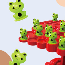 Indlæs billede til gallerivisning Balancer frøerne i træet med dette brætspil
