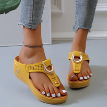 Indlæs billede til gallerivisning Sommer Dame flip flops med tykke kiler

