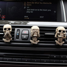 Indlæs billede til gallerivisning Kreativ bil Skull Ghost Head Aromaterapi
