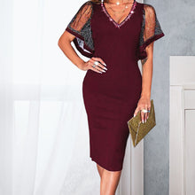 Indlæs billede til gallerivisning Tætsiddende Festkjole med korte ærmer
