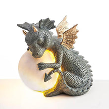 Indlæs billede til gallerivisning MystiCalls Garden Dragon mediteret statue indsamling
