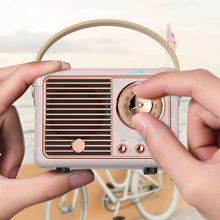 Indlæs billede til gallerivisning Radioformet Bluetooth-højttaler
