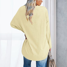 Indlæs billede til gallerivisning Drop Sleeve Bluse med V-udskæring
