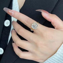 Indlæs billede til gallerivisning Delikat luksuriøs rund zirkon ring
