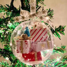 Indlæs billede til gallerivisning Gennemsigtig julekugle

