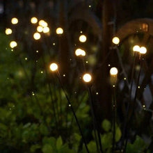 Indlæs billede til gallerivisning Solcelledrevent Plug-in LED Havelys Firefly i ildfluemotiv
