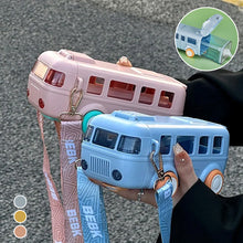 Indlæs billede til gallerivisning Praktisk drikkedunk i busform
